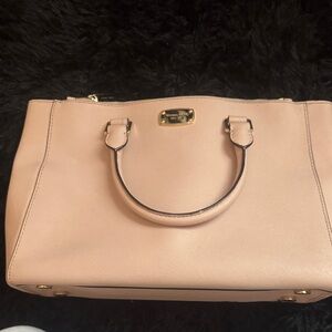 Elegant Pink Handbag- Michael Kors